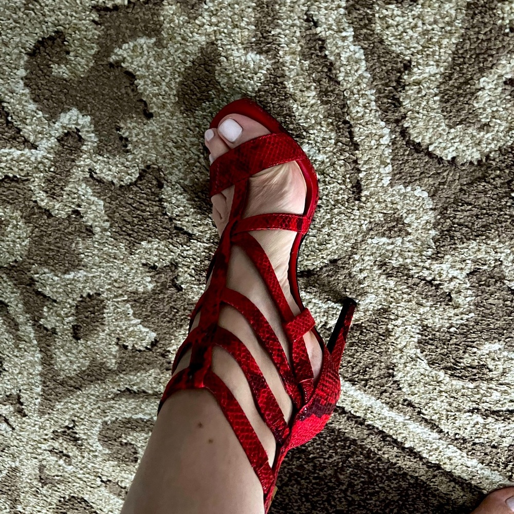 Jessica Simpson Heels - Picture 4 of 6